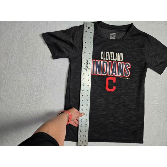Team Athletics Cleveland Indians Boys T- Shirt Size LG (12/14)- Dark Gray - Picture 4 of 6